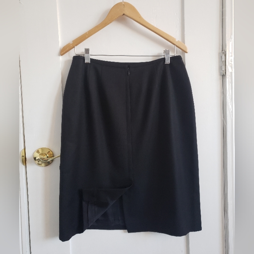 Pure Wool Albert Nipon Vintage Black Skirt